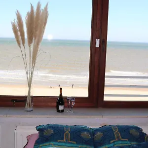 tarragona-zeedijk-middelkerke.ostend-hotel.net/